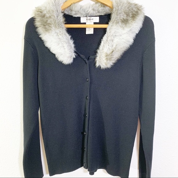 Kikit Black Sweater Faux Fur Removable Collar - Picture 1 of 4